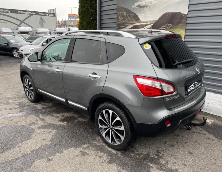 Nissan Qashqai SUV / Terénní 1,5 l 81 kw