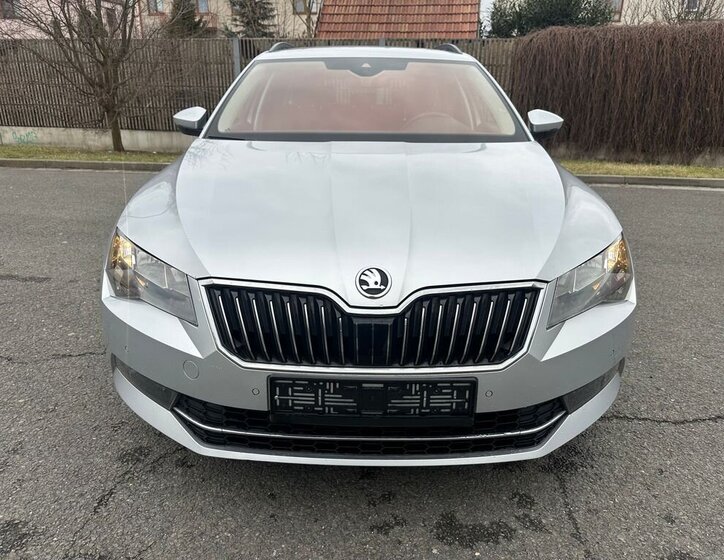 Škoda Superb Kombi 2,0 l 110 kw