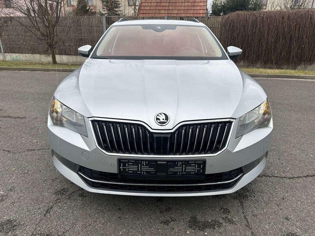 Škoda Superb Kombi 2,0 l 110 kw