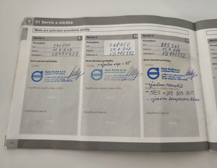 Volvo XC70 Kombi 2,4 l 151 kw