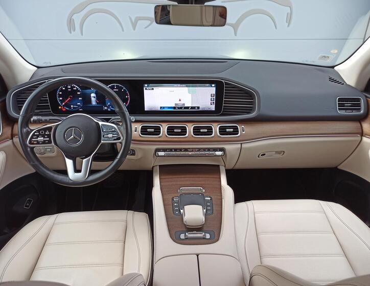 Mercedes-Benz GLE 18