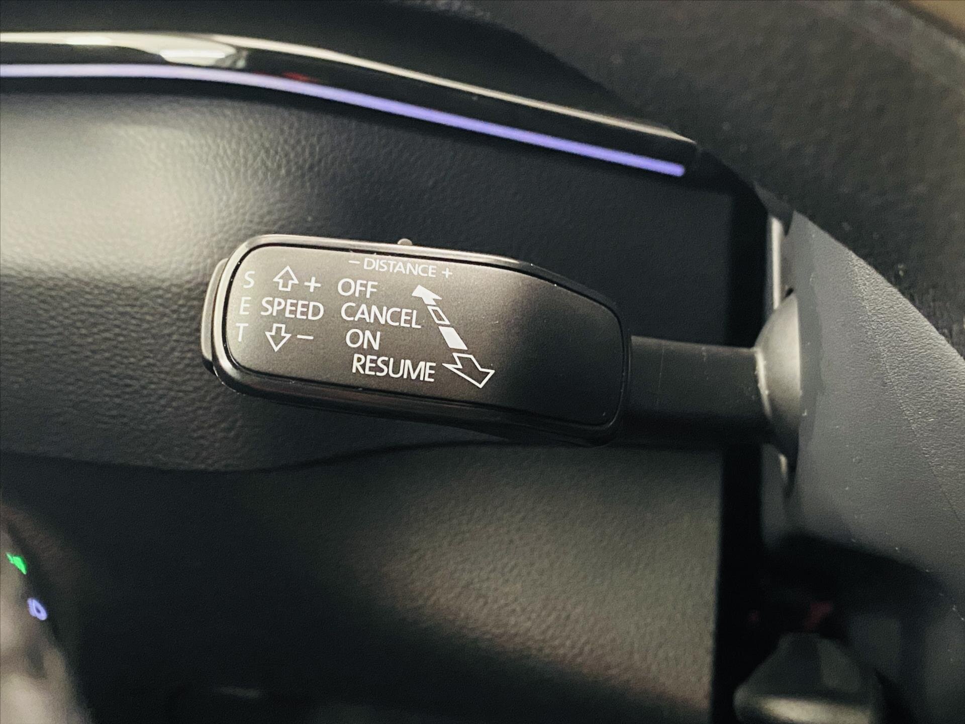 Škoda Karoq SUV / Terénní 1,5 l 110 kw