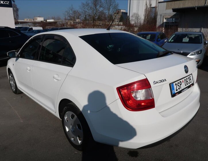 Škoda Rapid Sedan / Limuzína 1,2 l 63 kw