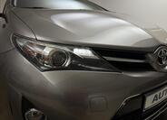 Toyota Auris 30