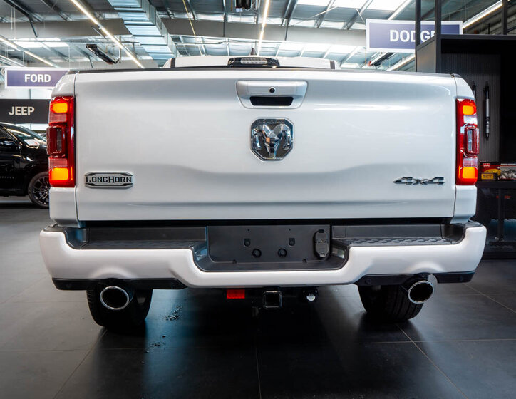 Dodge RAM Pick-up 5,7 l 291 kw