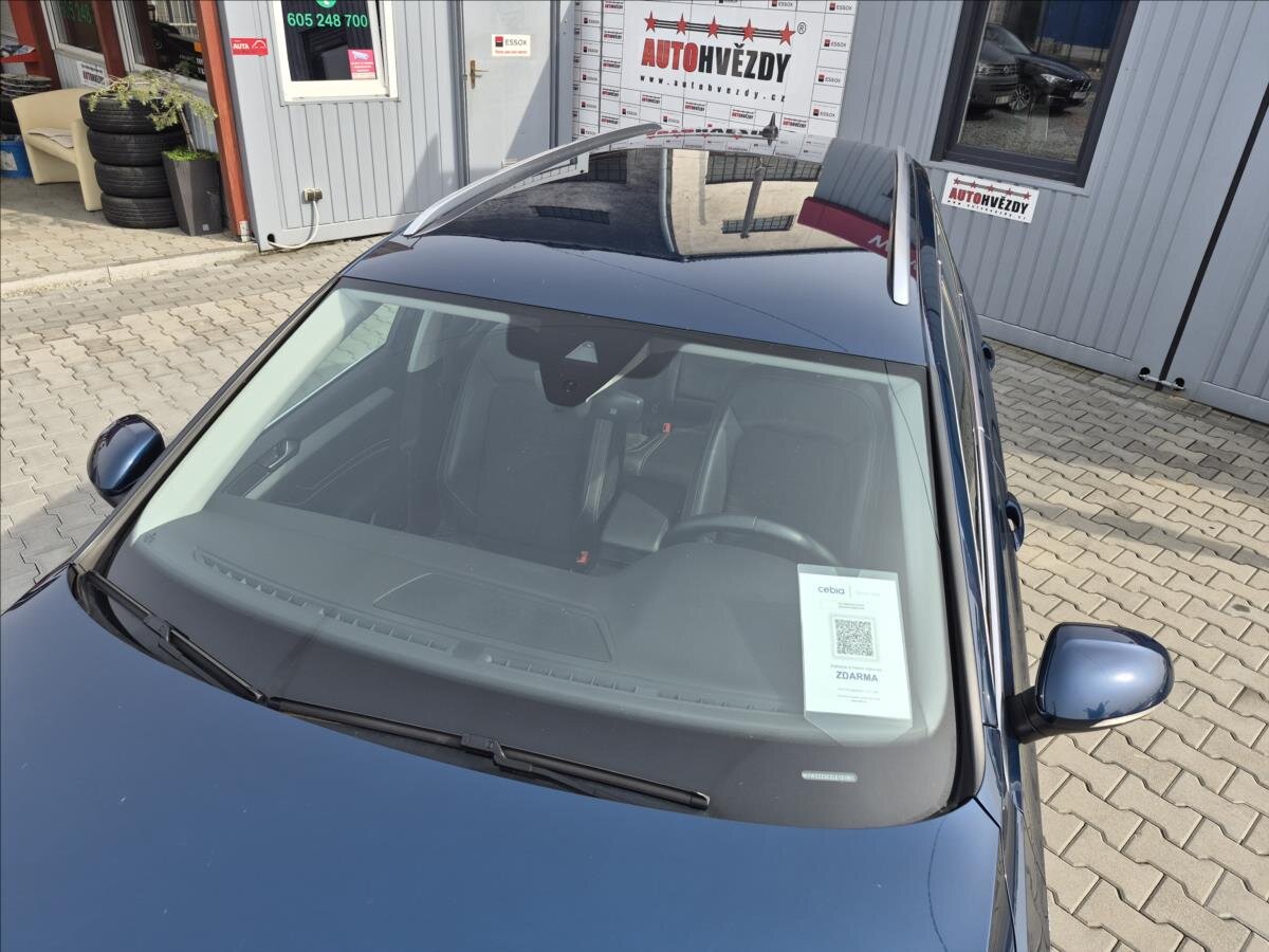 Volkswagen Passat Kombi 1,4 l 160 kw