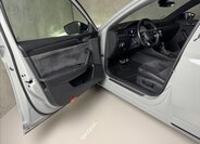 Škoda Superb Kombi 2,0 l 147 kw