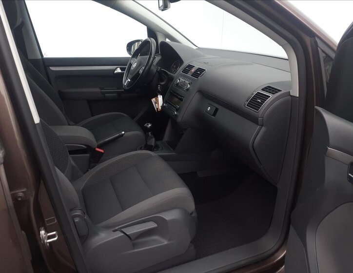 Volkswagen Touran MPV 2,0 l 103 kw