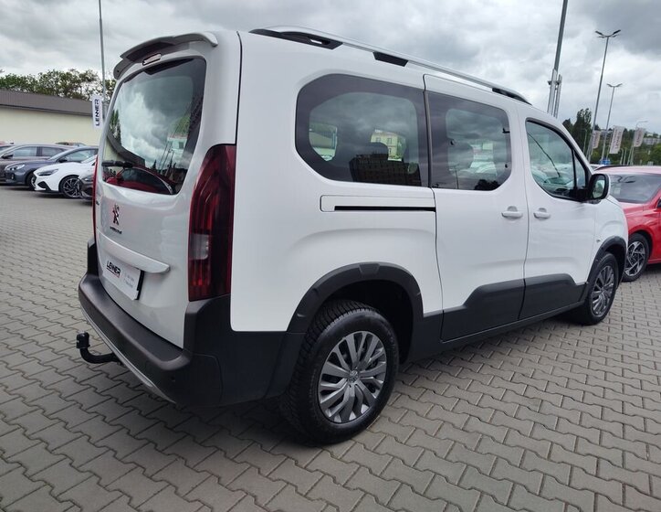 Peugeot Rifter MPV 1,5 l 75 kw