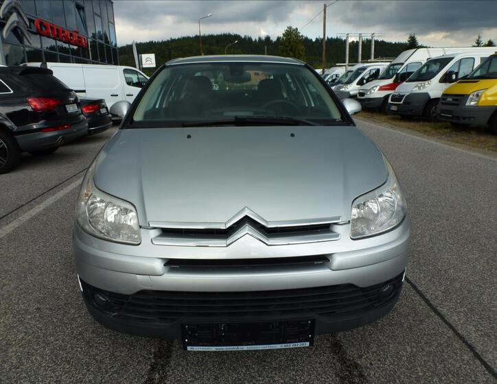 Citroën C4 4