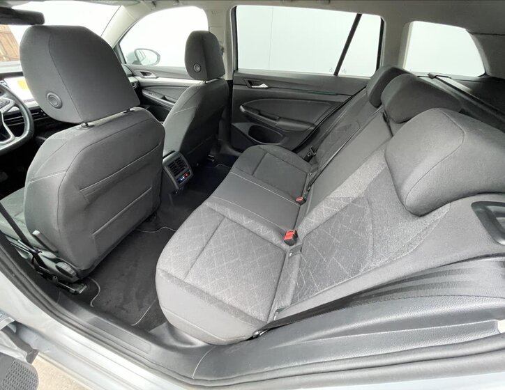 Volkswagen Golf Kombi 1,5 l 110 kw