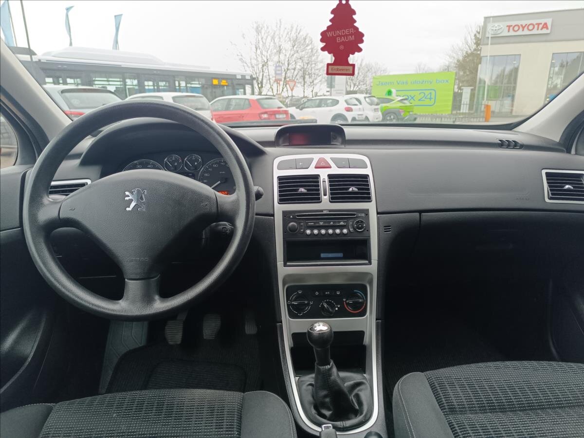 Peugeot 307 Kombi 1,4 l 65 kw