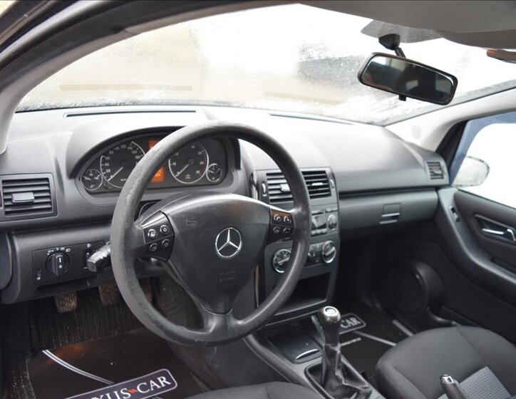 Mercedes-Benz Třídy A Kombi 1,5 l 70 kw