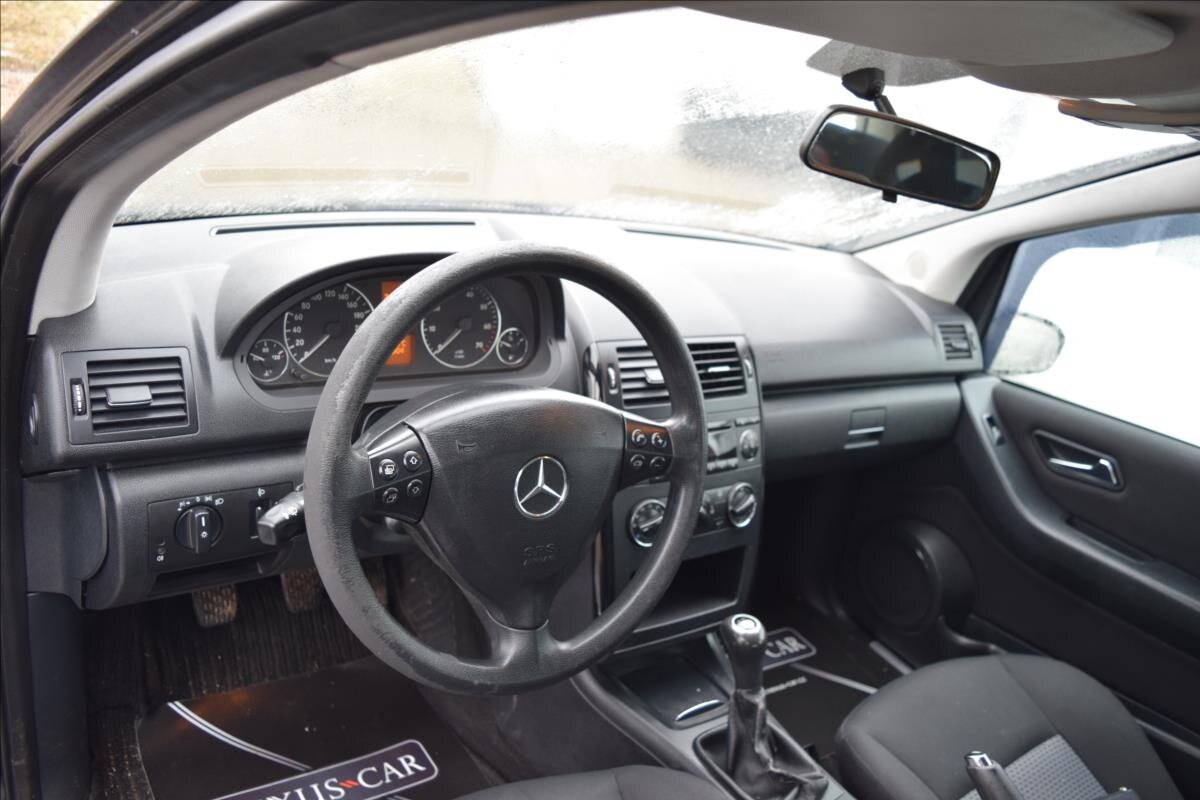 Mercedes-Benz Třídy A Kombi 1,5 l 70 kw