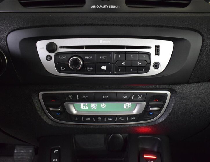 Renault Scénic MPV 1,5 l 81 kw