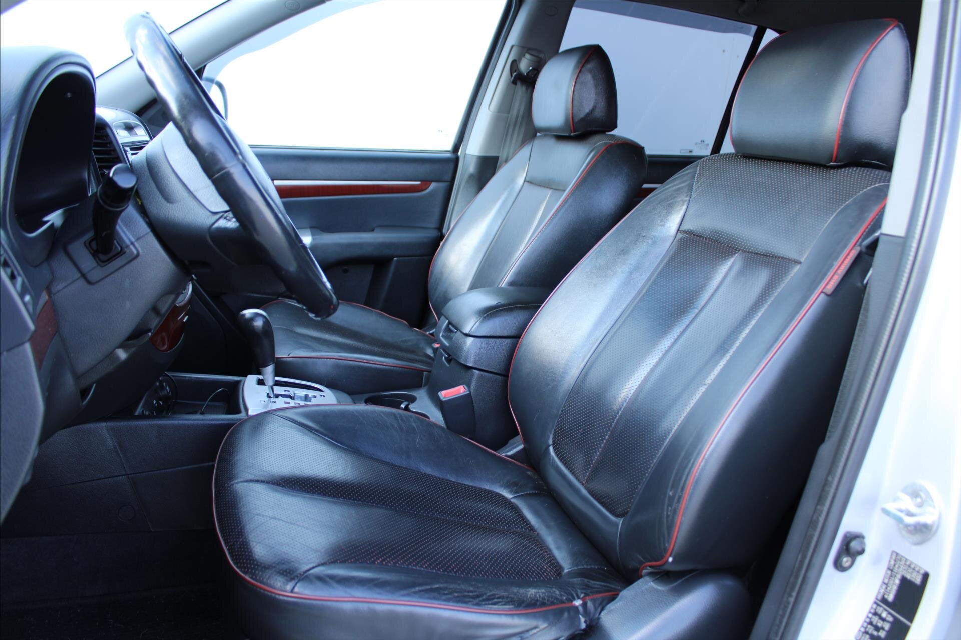 Hyundai Santa Fe SUV / Terénní 2,2 l 114 kw