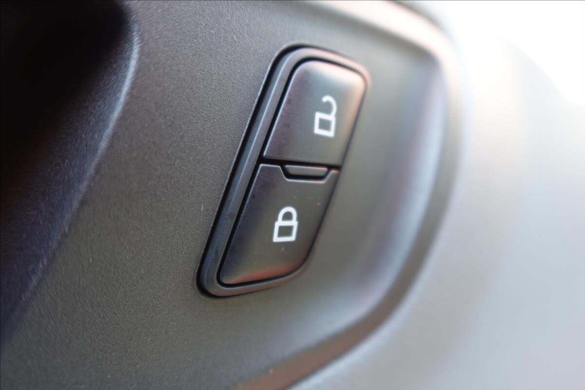 Ford Transit Ostatní 2,2 l 74 kw