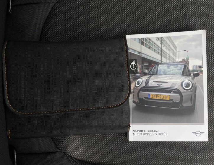 Mini Cooper Hatchback 1,5 l 100 kw