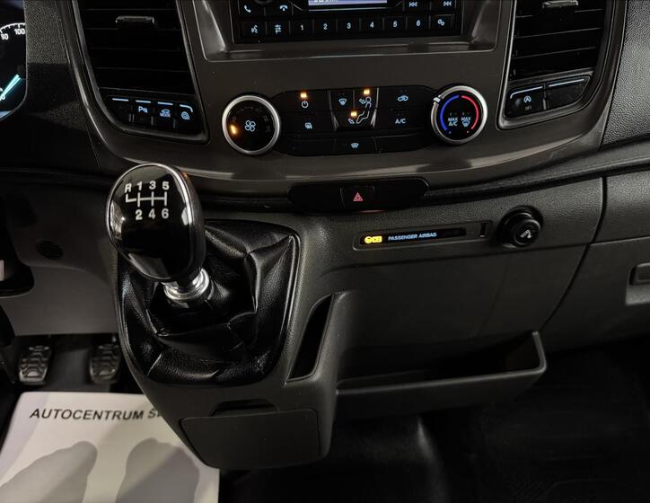 Ford Transit 26