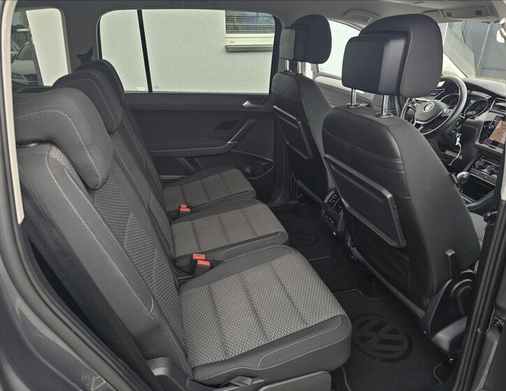 Volkswagen Touran Kombi 2,0 l 110 kw