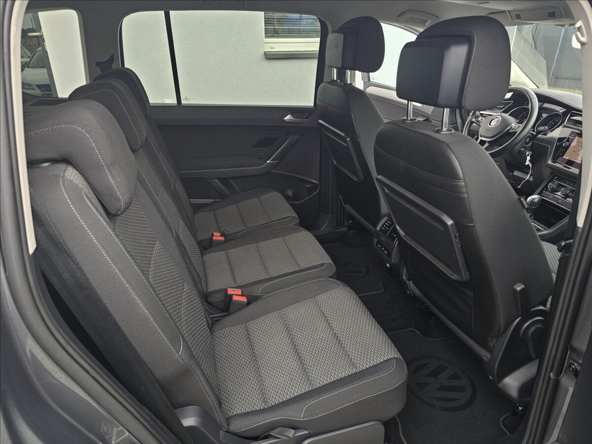 Volkswagen Touran Kombi 2,0 l 110 kw