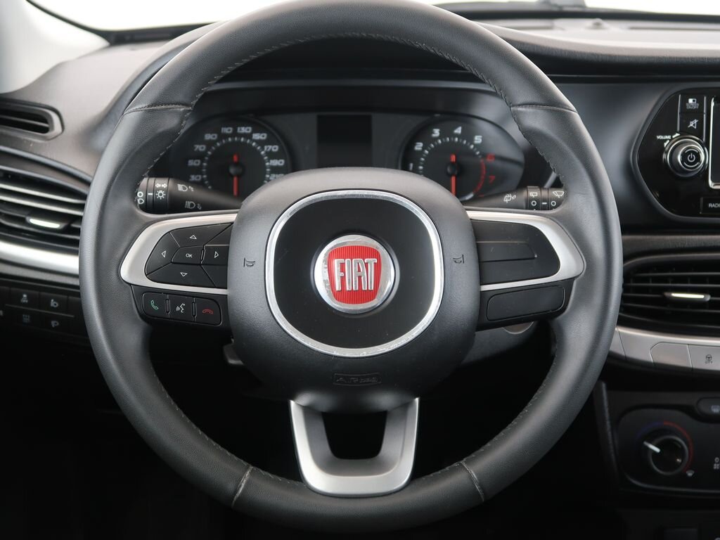 Fiat Tipo Sedan / Limuzína 1,4 l 70 kw