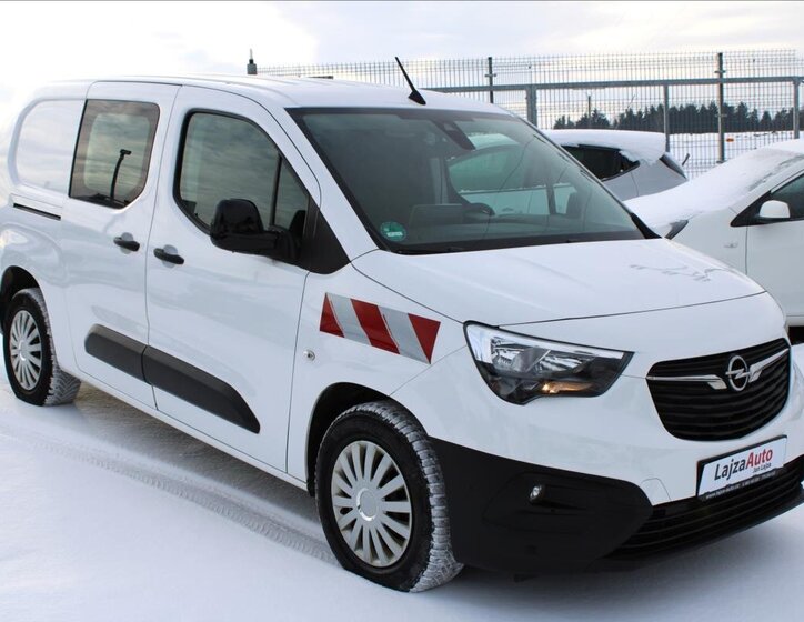 Opel Combo Skříň 1,5 l 96 kw