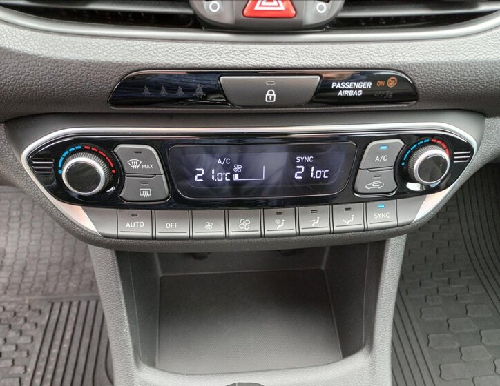 Hyundai i30 Kombi 1,4 l 103 kw