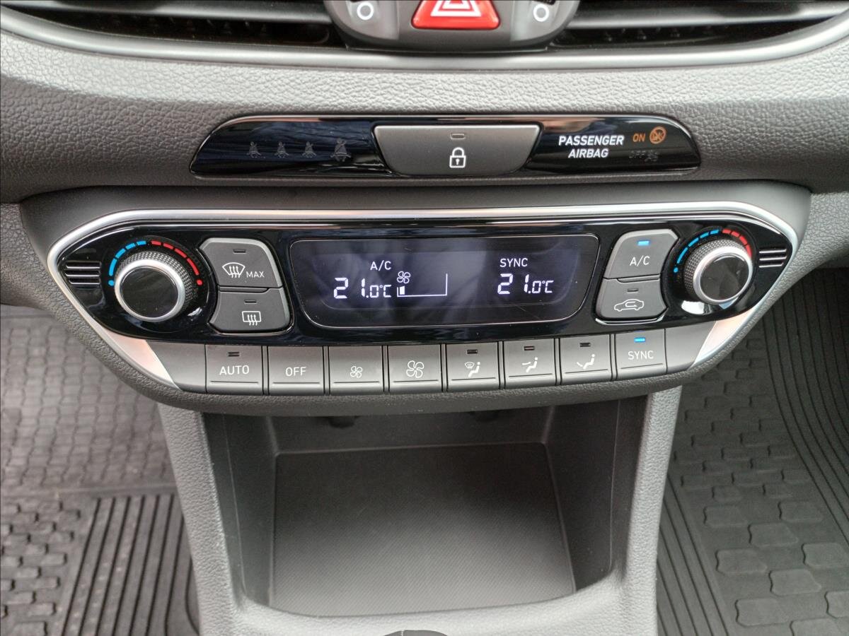 Hyundai i30 Kombi 1,4 l 103 kw