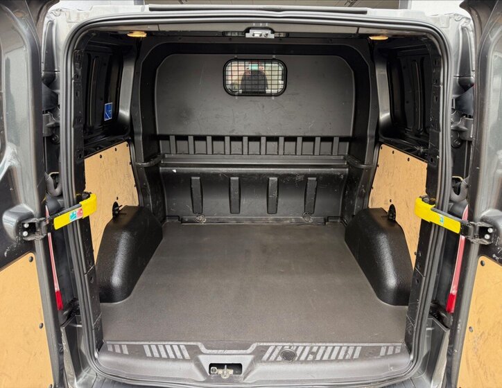 Ford Transit Custom Skříň 2,2 l 92 kw