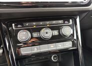 Volkswagen Touran 24