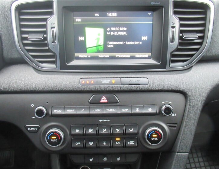 KIA Sportage SUV 2,0 l 100 kw