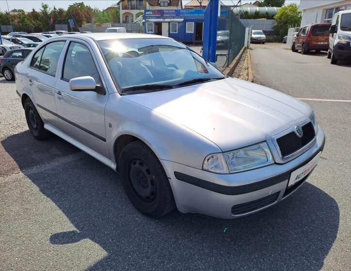 Škoda Octavia Liftback 1,6 l 75 kw