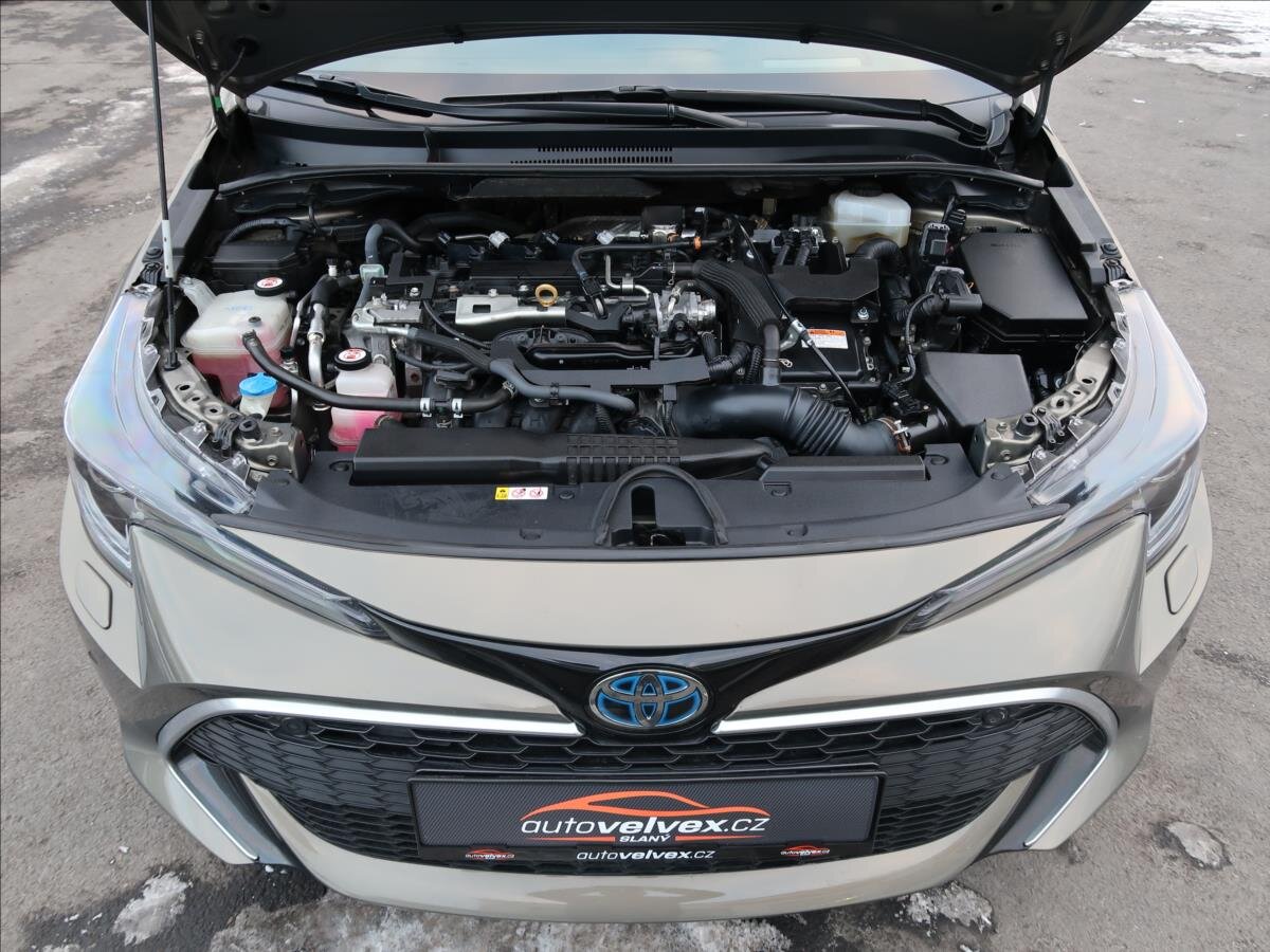 Toyota Corolla Kombi 2,0 l 132 kw