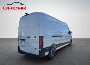 Nissan Interstar 5