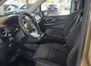 Mercedes-Benz Vito 9