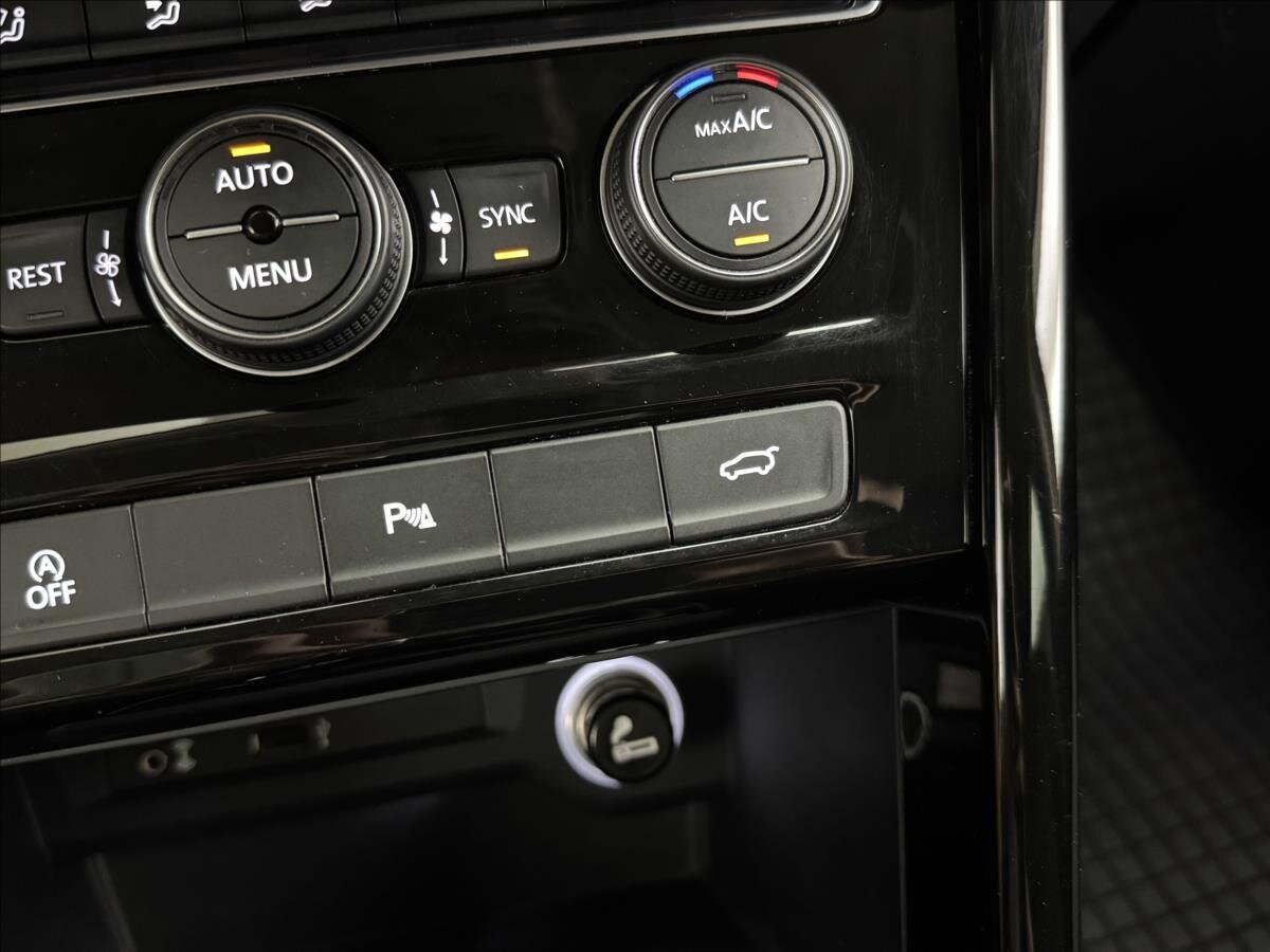 Volkswagen Touran MPV 2,0 l 110 kw