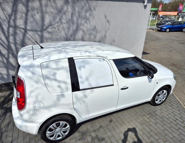 Škoda Praktik Skříň 1,6 l 66 kw