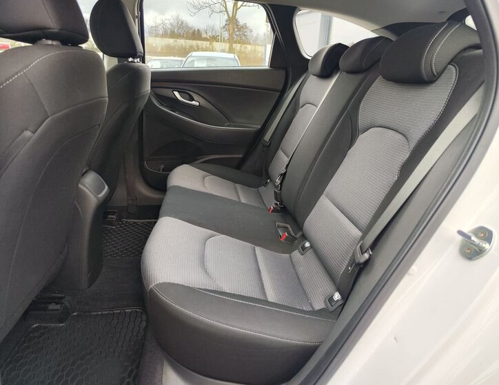 Hyundai i30 Kombi 998,0 88 kw