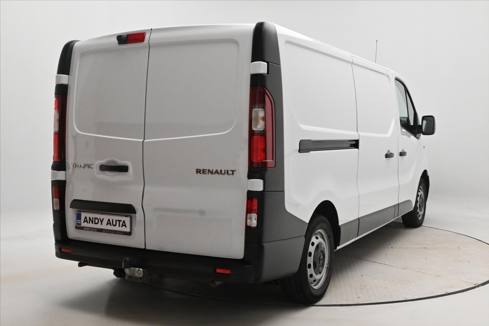 Renault Trafic Skříň 2,0 l 107 kw