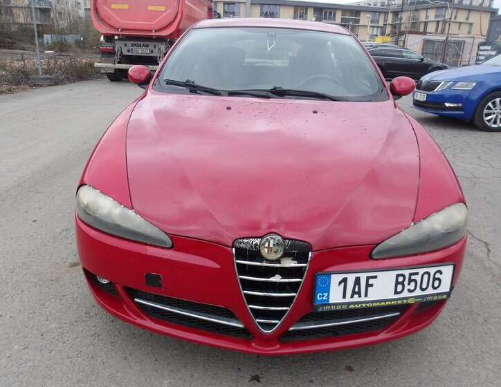 Alfa Romeo 147 Hatchback 1,6 l 77 kw