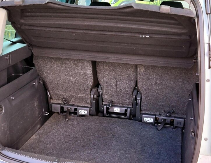 Škoda Roomster MPV 1,2 l 63 kw