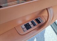 Bentley Continental Flying Spur Sedan / Limuzína 6,0 l 412 kw