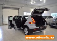 Volvo XC40 SUV 2,0 l 120 kw