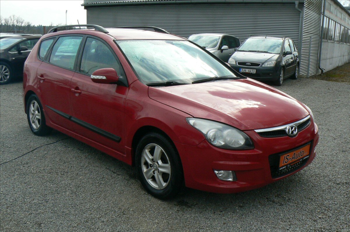 Hyundai i30 Kombi 1,6 l 92 kw