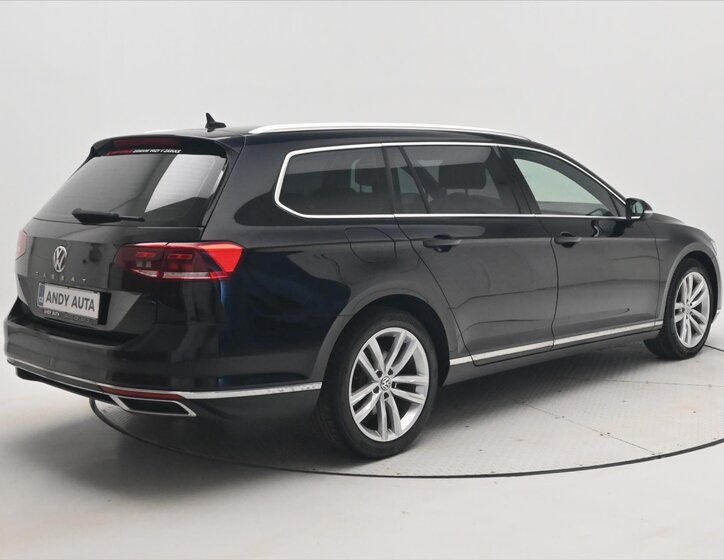 Volkswagen Passat Kombi 2,0 l 110 kw