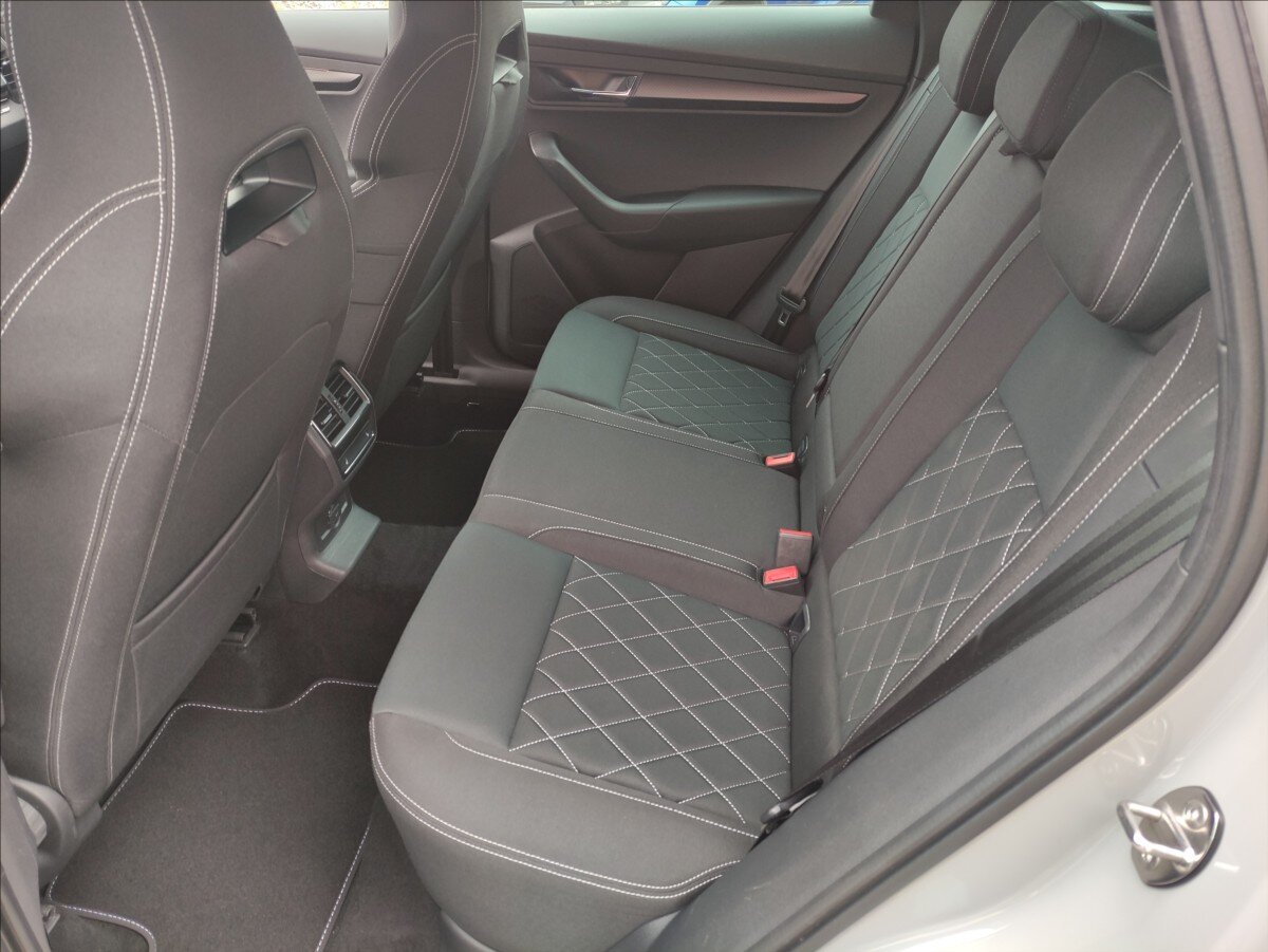 Škoda Karoq SUV / Terénní 2,0 l 140 kw