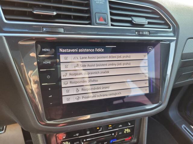 Volkswagen Tiguan SUV 2,0 l 235 kw