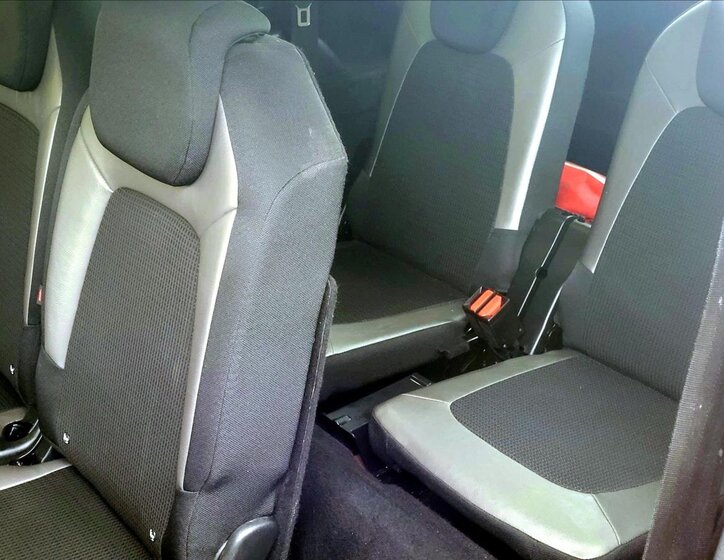 Citroën Grand C4 Picasso MPV 1,5 l 96 kw