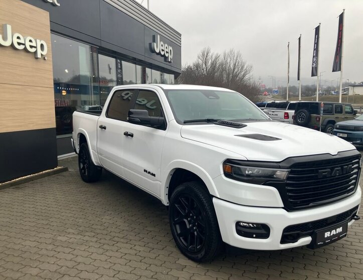 Dodge RAM Pick-up 3,0 l 313 kw